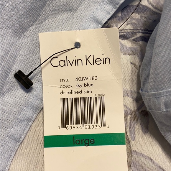 Calvin Klein - Picture 3 of 3